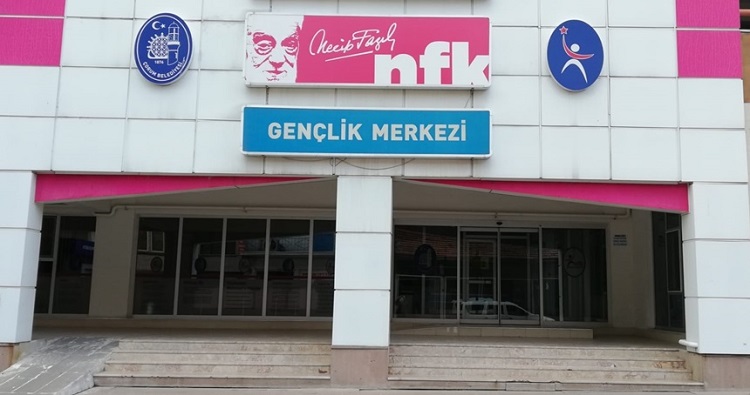 GENÇLİK MERKEZLERİNDE YKS KURSLARI