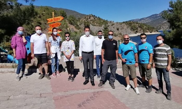 OĞUZLAR’DA ZAFER BAYRAMI KUTLAMASI