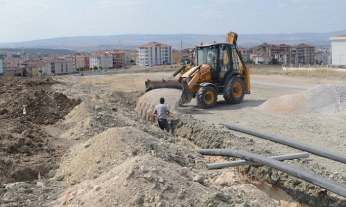 İÇMESUYU ÇALIŞMASI DEVAM EDİYOR
