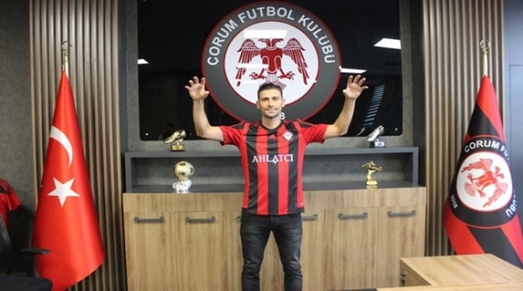 ÇORUM FK’DAN 4 FUTBOLCU GİTTİ