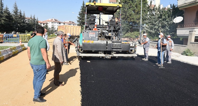 ASFALT ÇALIŞMALARI DEVAM EDİYOR