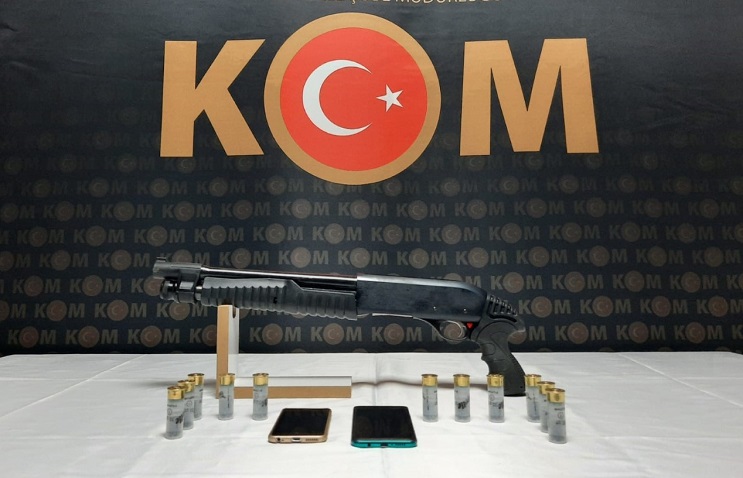 OPERASYONDA 3 KİŞİ TUTUKLANDI