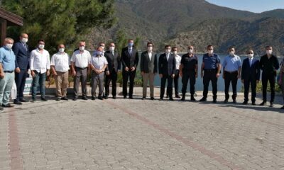 OĞUZLAR’DA TOPLU VEDA TÖRENİ