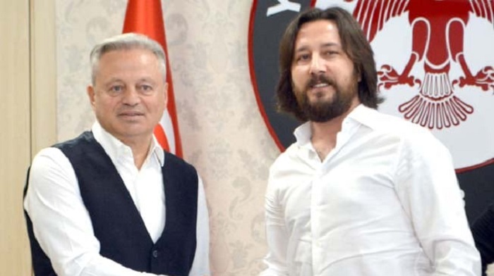 BAHRİ KAYA İLE YOLLAR AYRILDI