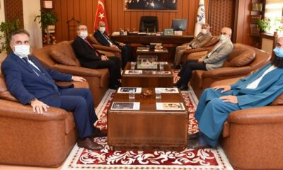 BAŞKAN DİN GÖREVLİLERİNİ ZİYARET ETTİ