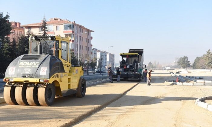 FEVZİ ÇAKMAK’DA ASFALT ÇALIŞMASI