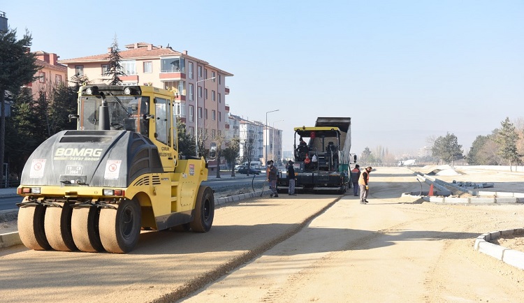 FEVZİ ÇAKMAK’DA ASFALT ÇALIŞMASI