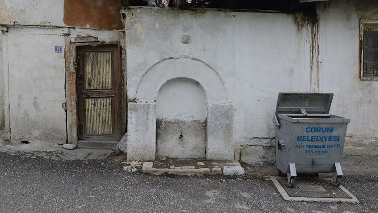 TARİHİ ÇEŞMELER ARTIK AKACAK