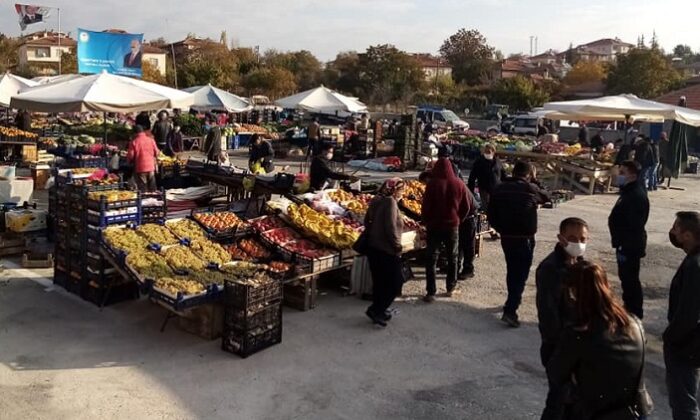 KAPALI PAZAR ALANI HİZMETE AÇILDI