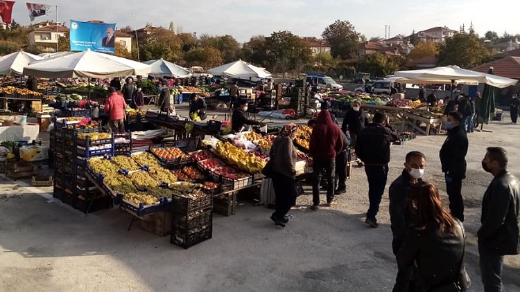 KAPALI PAZAR ALANI HİZMETE AÇILDI