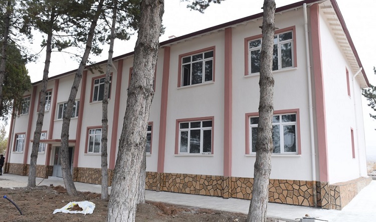 MİSAFİRHANENİN İÇ TEFRİŞATI YAPILACAK