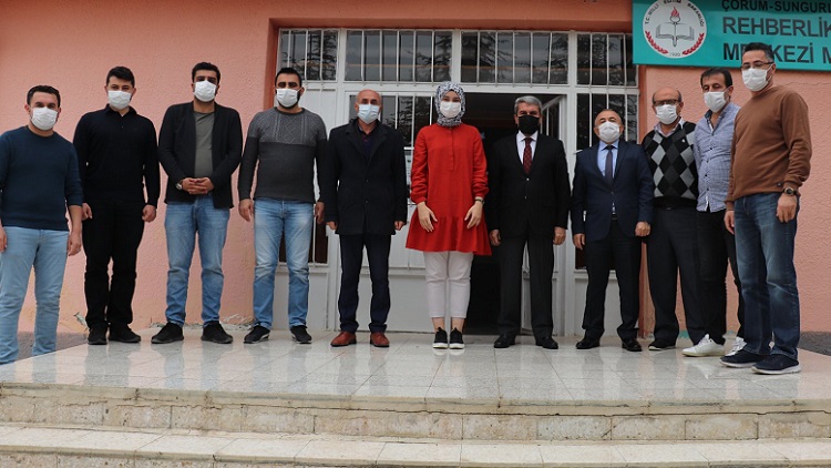 ÇORUM’DAKİ TÜM OKULLARI ZİYARET ETTİ