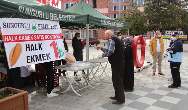 BAŞKAN ŞAHİNER VATANDAŞIN YANINDA