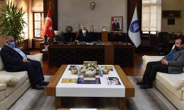 BELEDİYE’DEN ESNAFA BÜYÜK DESTEK