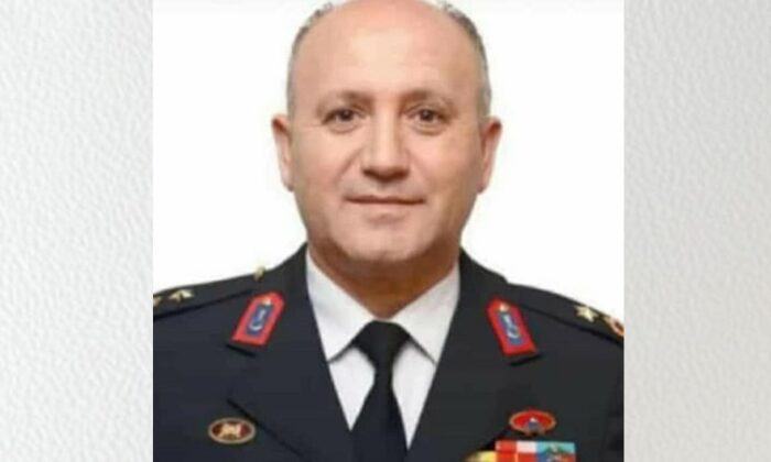 ÇORUMLU KOMUTAN KALBİNE YENİLDİ