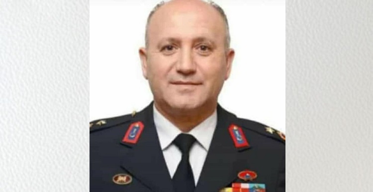 ÇORUMLU KOMUTAN KALBİNE YENİLDİ