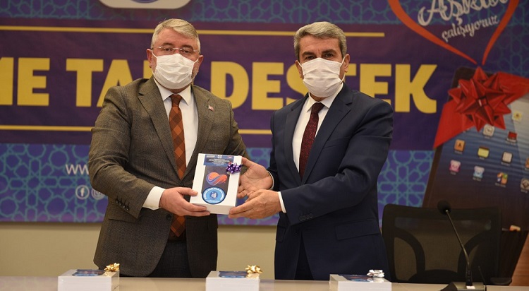 ÇORUM BELEDİYESİNDEN EĞİTİME DESTEK