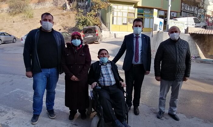 BAŞKAN ENGELLİLER GÜNÜNDE SEVİNDİRDİ