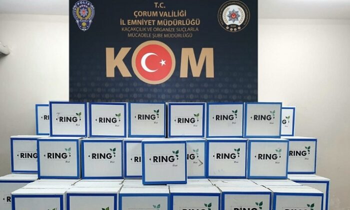 SAHTE BANDROLLÜ KAÇAK MAKARON YAKALANDI