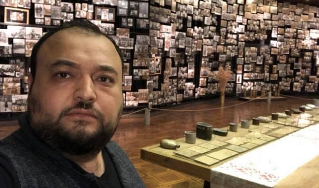 ÇORUMLU MÜTEAHHİT SEVENLERİNİ ÜZDÜ