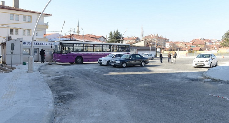 OTOBÜSLER ARTIK YENİ DURAĞINDA