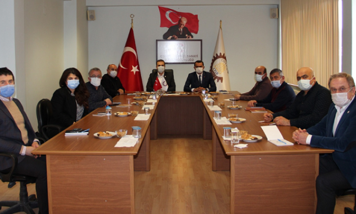 SANAYİCİLERE YENİ PAKETİ ANLATTI