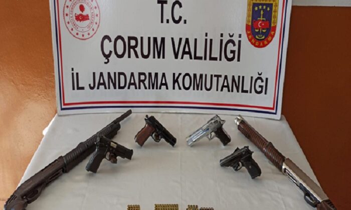 KÖYDEKİ EVDEN BUNLAR ÇIKTI!