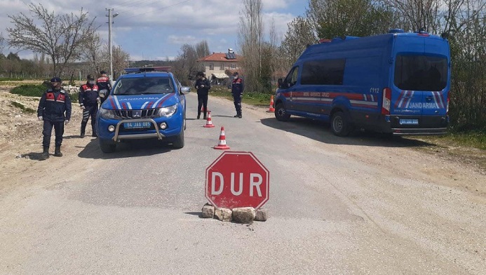 KÖY 10 GÜN KARANTİNA ALTINDA