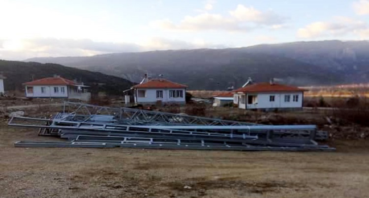 MAHALLE SAKİNLERİNİN ELEKTRİK SORUNU