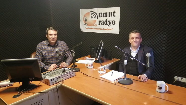 TİCARETİN LOKOMOTİFİ KÜÇÜK ESNAFTIR