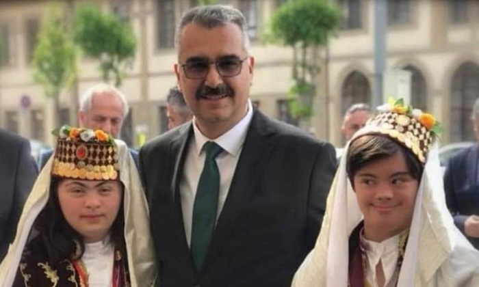 BİZ HER ZAMAN SİZİN YANINIZDAYIZ