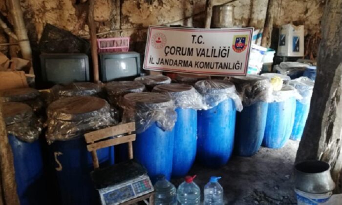 JANDARMA’DAN KAÇAK İÇKİ OPERASYONU