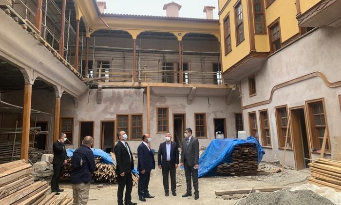 VELİPAŞA KONAĞINDA SONA GELİNDİ