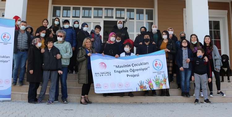 MAVİNİN ÇOCUKLARI ENGELSİZ ÖĞRENİYOR