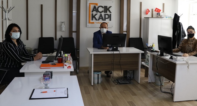 AÇIK KAPIYA 28 BİN BAŞVURU YAPILDI
