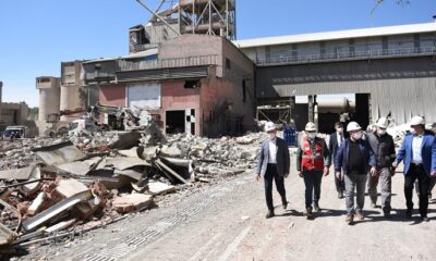 ÇİMENTO FABRİKASINDA SÖKÜM BAŞLADI