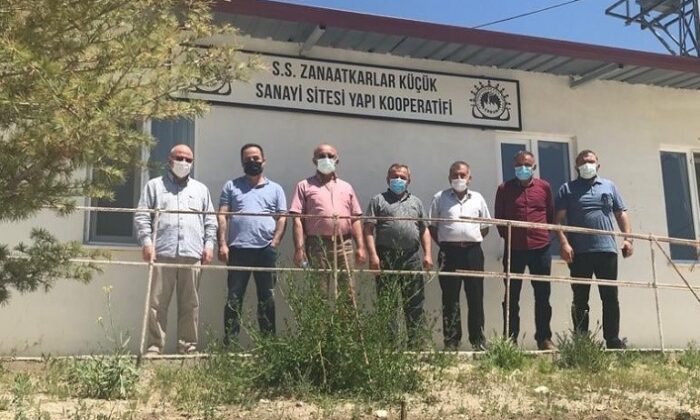 ZANAATKARLAR TAKDİR GÖRÜYOR