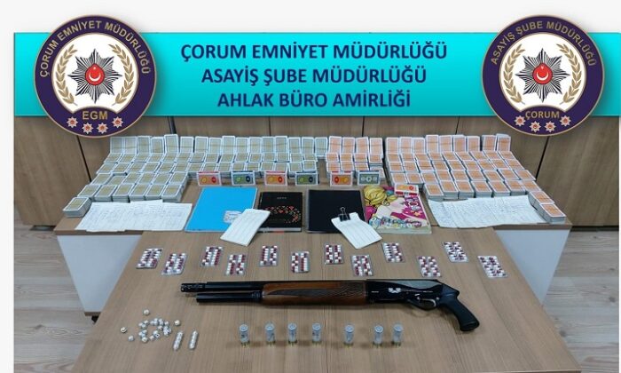 DERNEKTE KUMAR OYNAYANLAR YAKALANDI