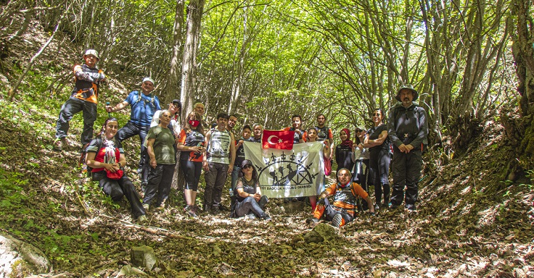 19 MAYIS’I DOĞADA KUTLADILAR