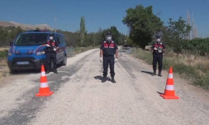KÖY 10 GÜN KARANTİNA ALTINDA