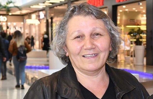 KORONA VİRÜSE YENİK DÜŞTÜ
