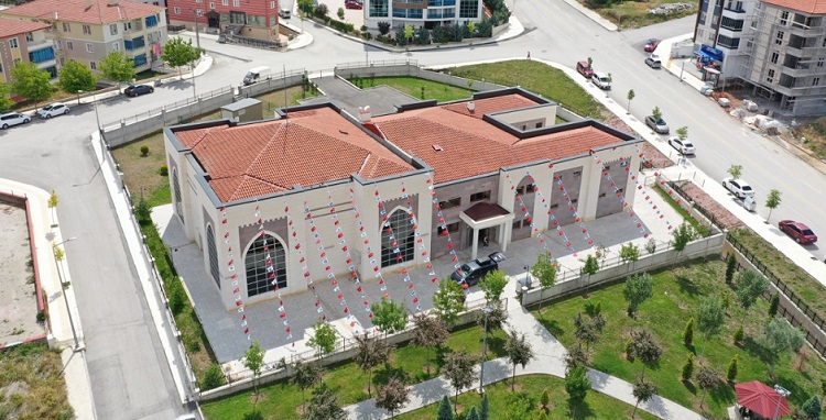BAHÇELİEVLER’E KÜLTÜR MERKEZİ AÇILACAK