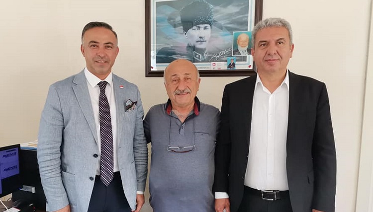 MAHALLENİN SORUNLARINI DİNLEDİLER