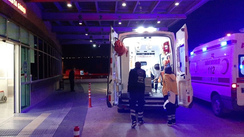BEBEĞİN ÜSTÜNE KAYNAR SU DÖKÜLDÜ