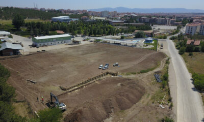 BELEDİYE İKİ SENTETİK SAHA YAPIYOR