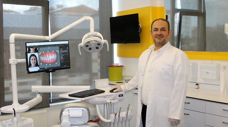 ORTODONTİ DR. FATİH KAZANCI DENTAGROSS’DA