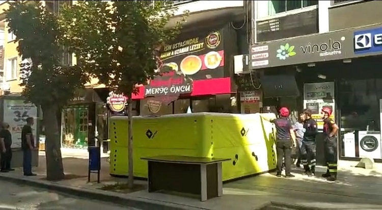 GAZİ CADDESİ’NDE İNTİHAR GİRİŞİMİ