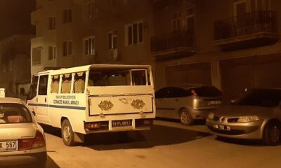 EVİNDE ÖLÜ BULUNDU!