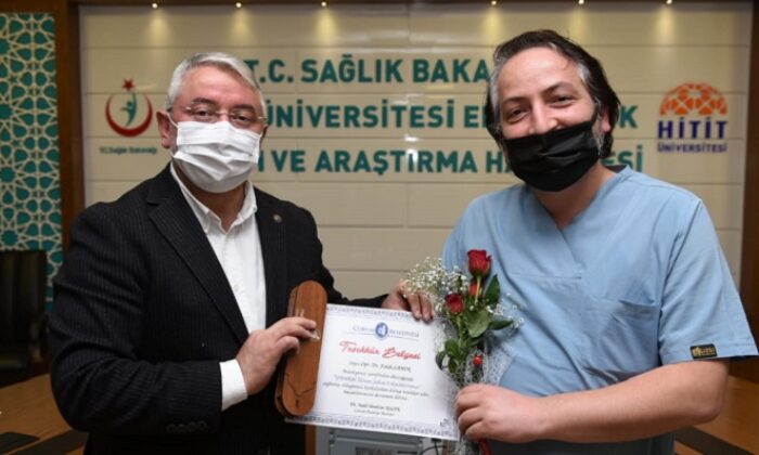 AŞGIN’DAN SAĞLIK ÇALIŞANLARINA TEŞEKKÜR