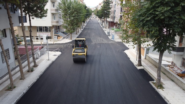 ASFALT ÇALIŞMALARI DEVAM EDİYOR